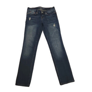Womens Aeropostale Y2K style slightly distressed jeans size 0 short.
